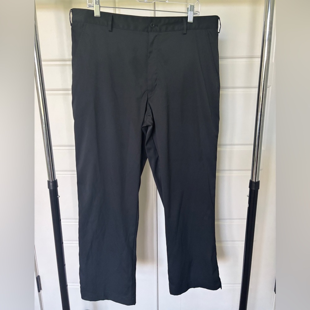Nike Golf Men’s Performance Pants in Black 36x30 Dri Fit.